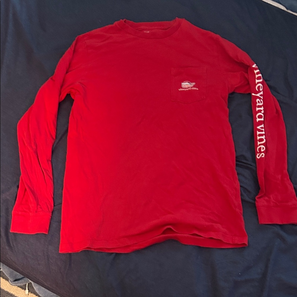 Vineyard Vines Red Merry Christmas shirt